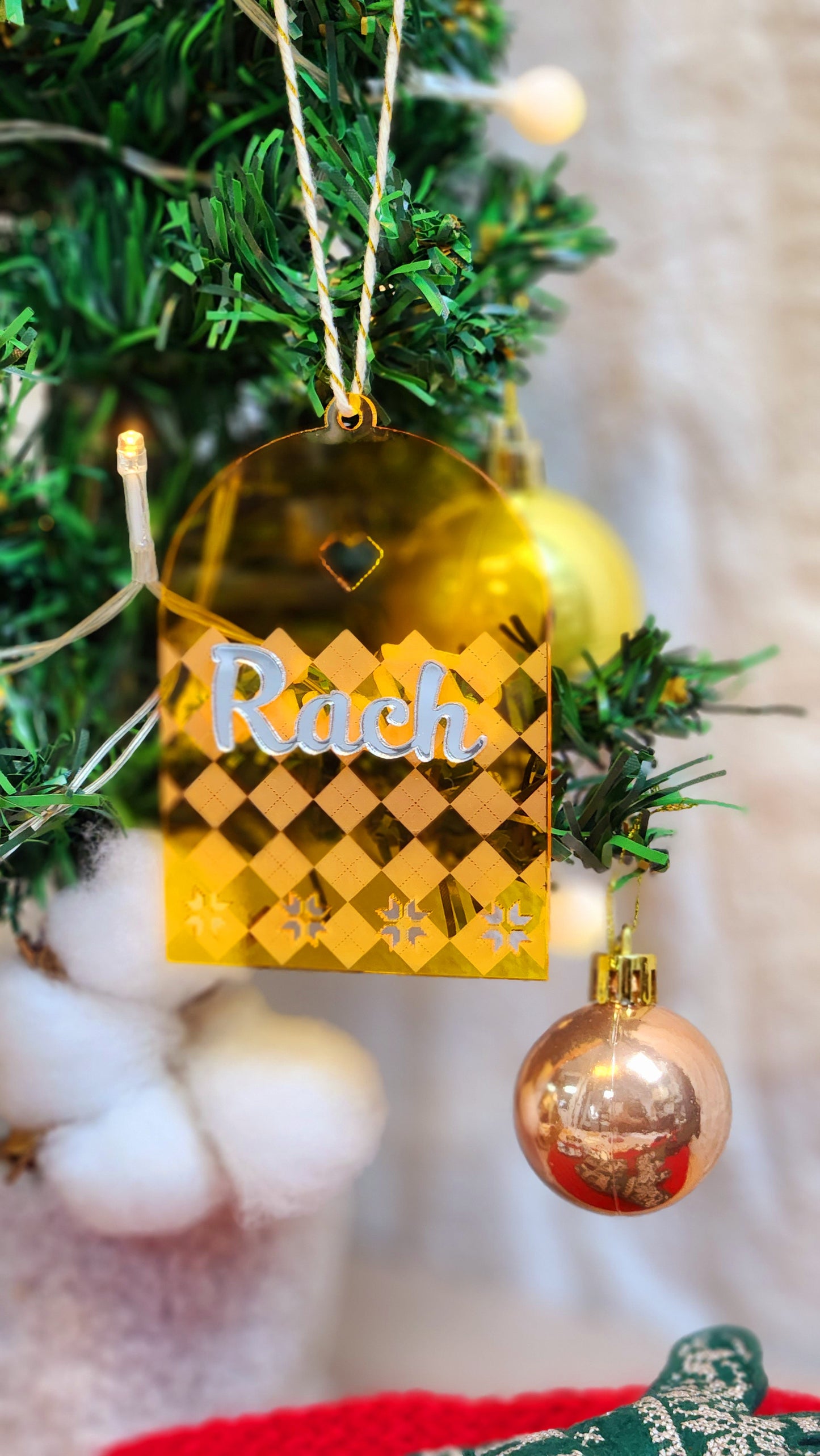 Christmas Bauble Ornament - Argyle Arch