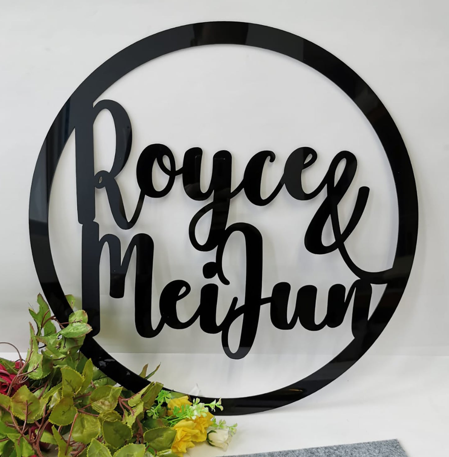 Round Backdrop Signage - Clik Clok
