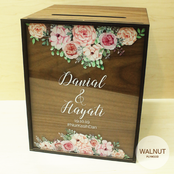 Wedding Portrait Heartdrop Angbao Box - Clik Clok