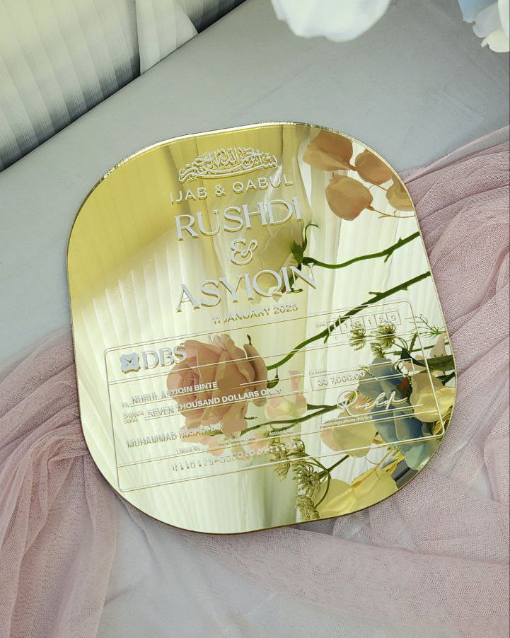 Gold Oval Hantaran Plaque