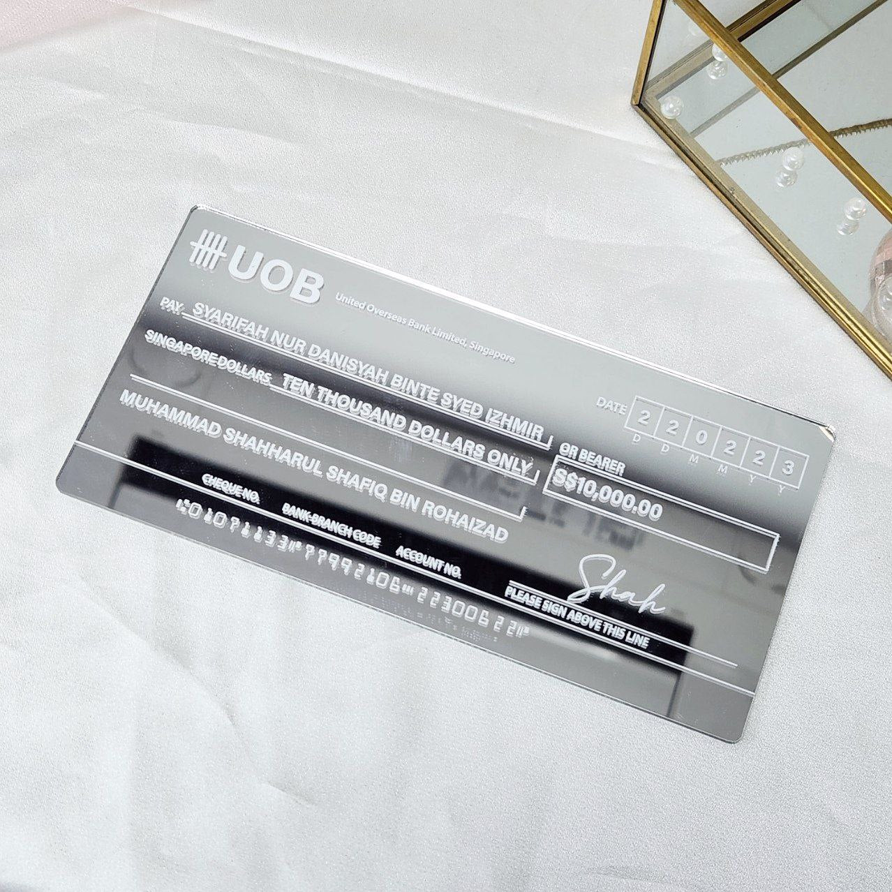 Personalized Mock Cheque Hantaran - Silver Mirror (White Printed Text)