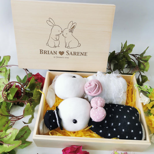 26 x 19cm Wooden Engraved Personalized Gift Box - Clik Clok