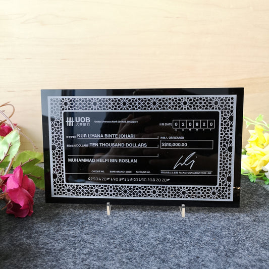 Mock up Cheque with Frame (Glossy Black Acrylic) - Clik Clok