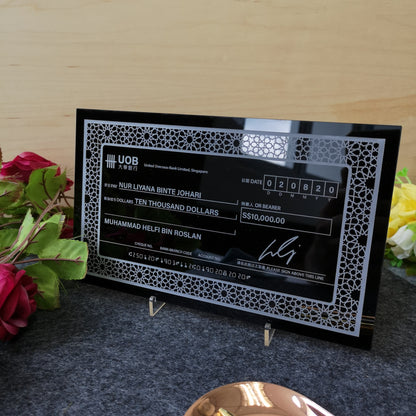 Mock up Cheque with Frame (Glossy Black Acrylic) - Clik Clok