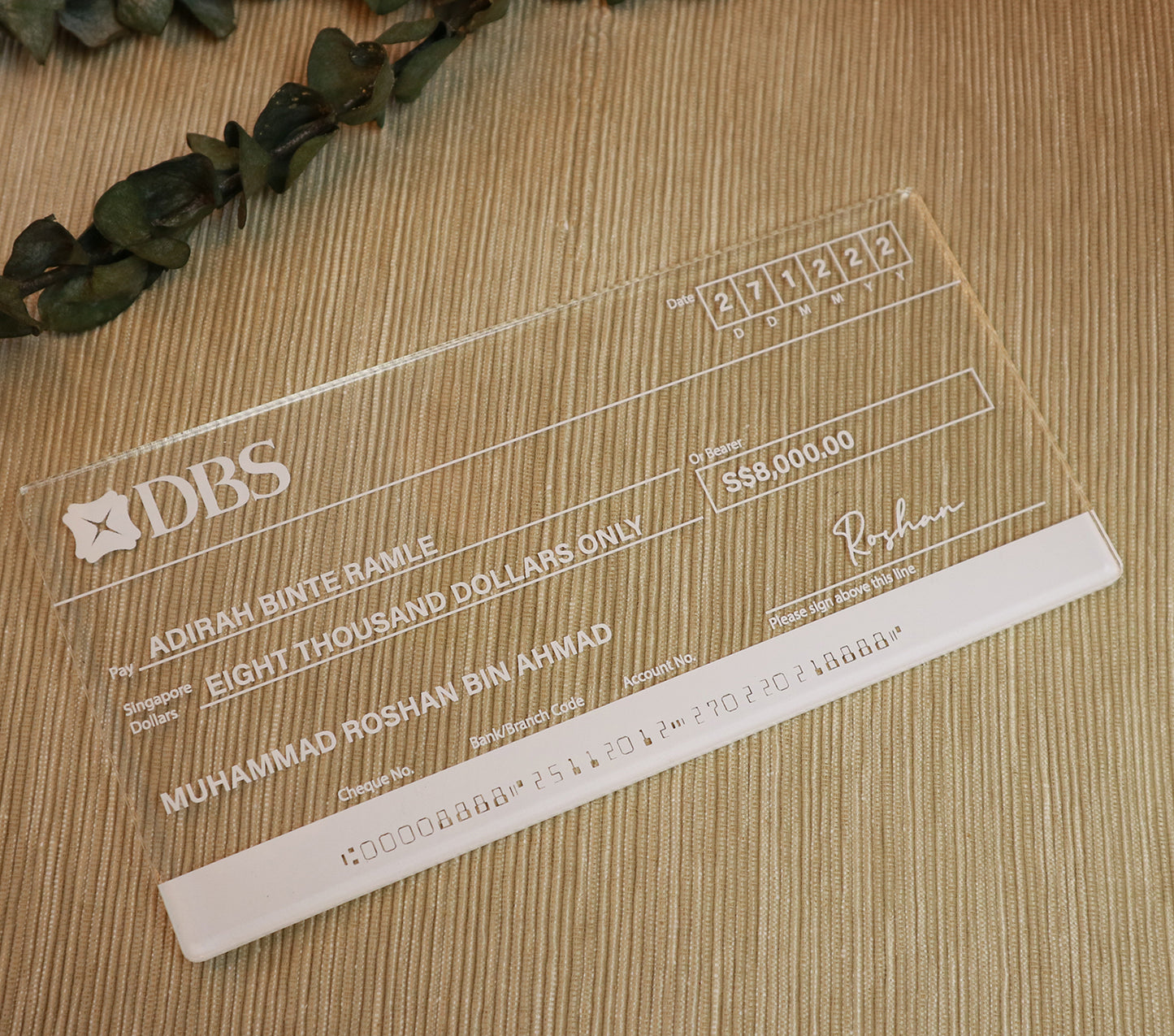 mock up cheque hantaran frame gift wedding decor ideas singapore acrylic cheques gift trays muslim malay weddings prize presentation anniversary award
