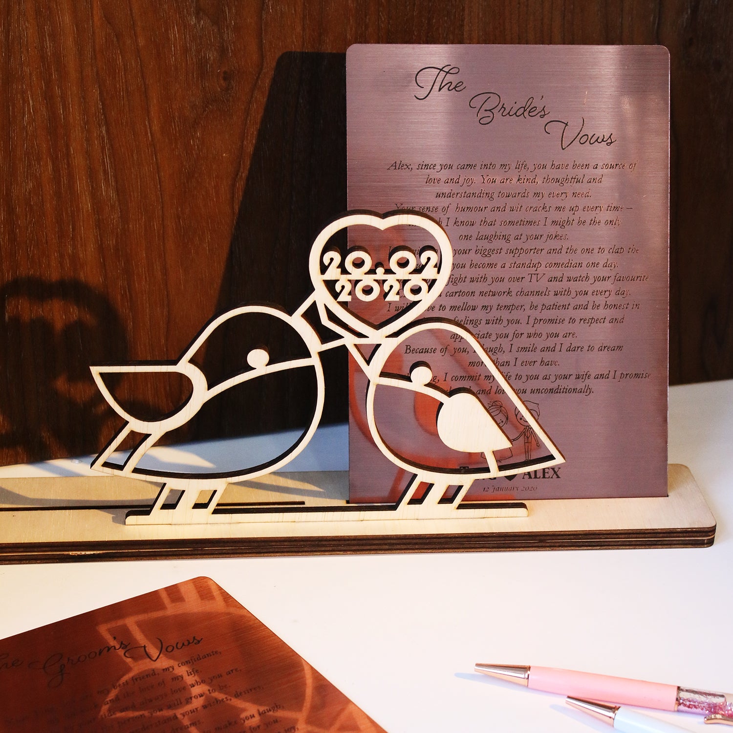 Love Bird Vow Stand - Clik Clok