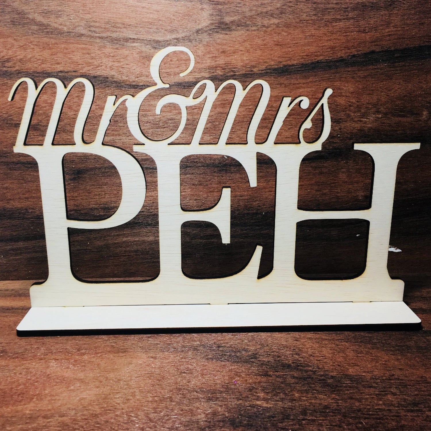 Custom Mr & Mrs Sign - Clik Clok